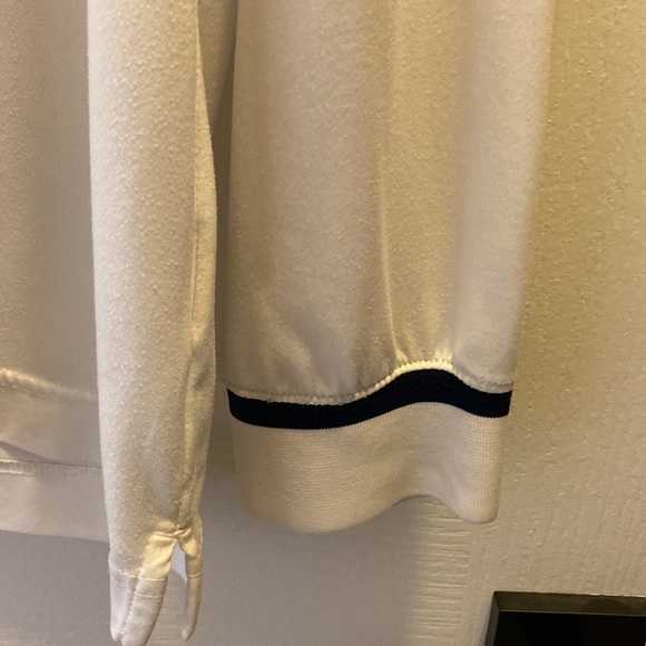 A Nike NCAA Penn State long sleeve air knit tee in navy and white. - Picture 6 of 9